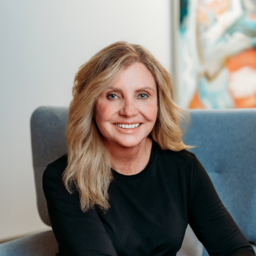 Headshot (Donna Leming)